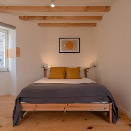 Dos Guindais - Turismo Urbano, Miradouro Oporto