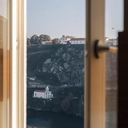 Dos Guindais - Turismo Urbano, Miradouro Porto