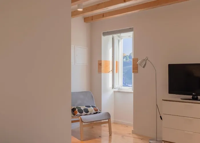 Dos Guindais - Turismo Urbano, Miradouro * Порту